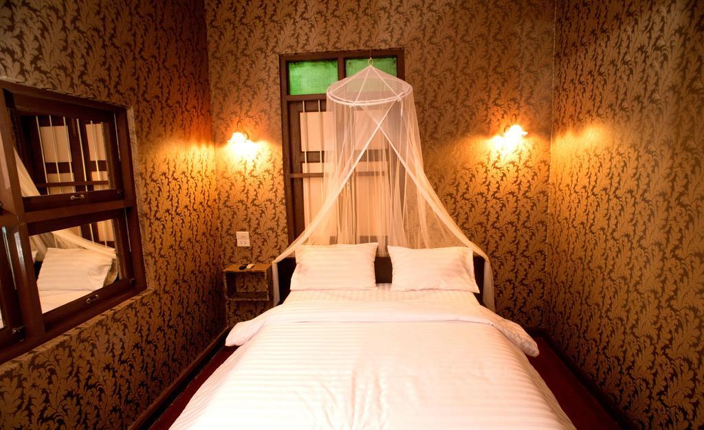 Tamajun Hotel Chanthaburi Quarto foto